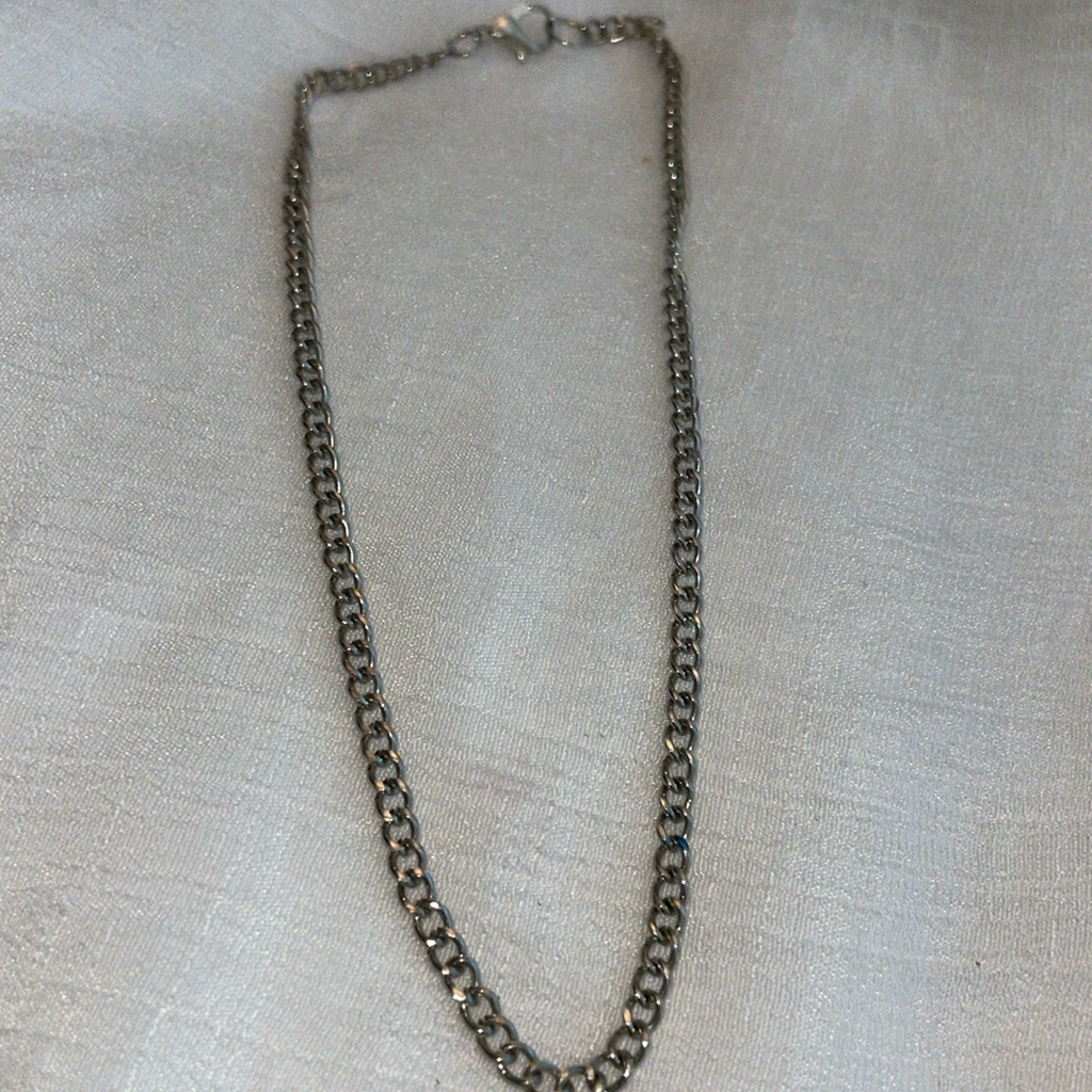 Silver Tone Cut Curve Flat Link Chain 4 Mm Wide X 18 Long Lobster Clasp 18$